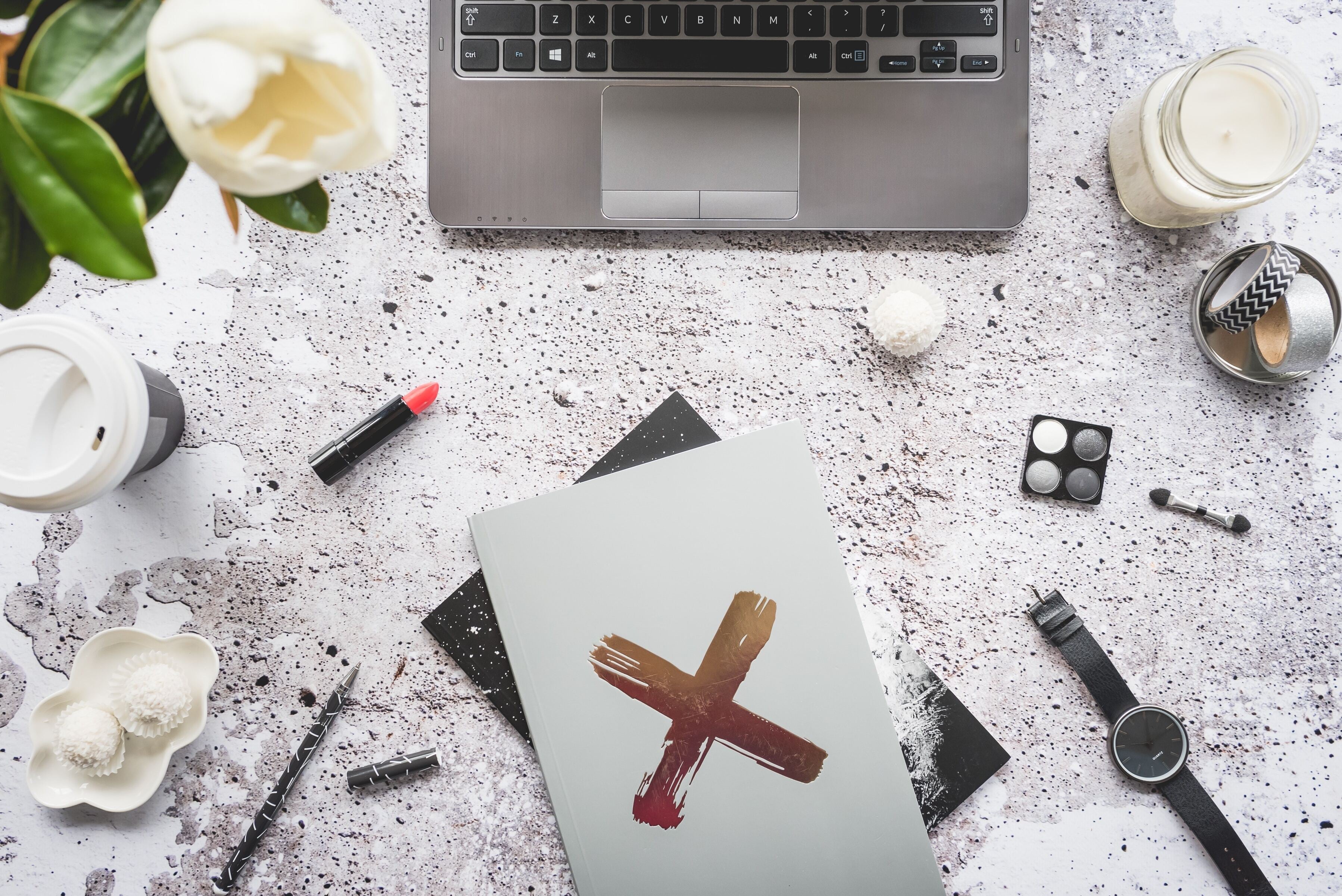 Online health & beauty sales: 3 key trends to know