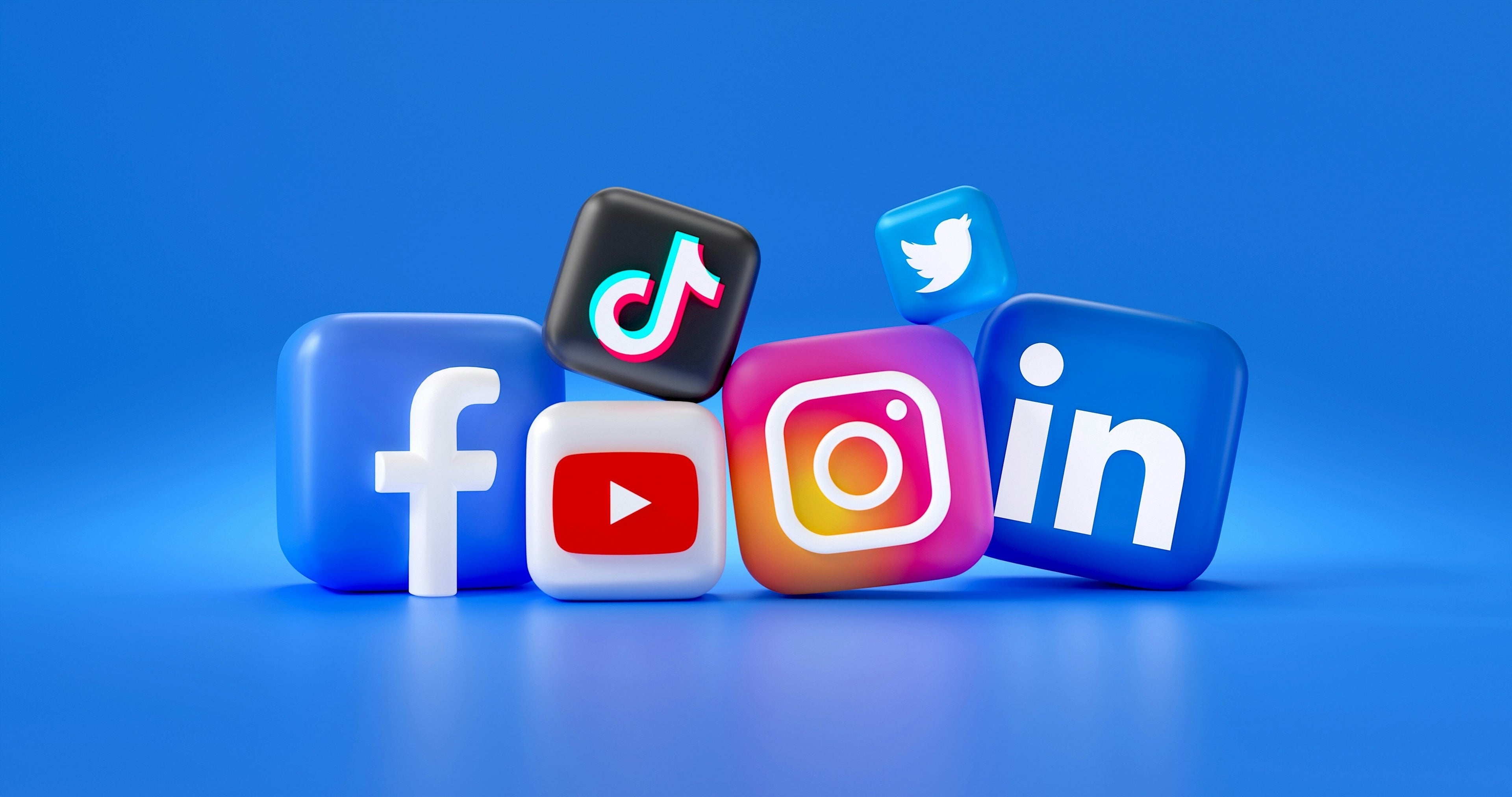 Social commerce: the merging of social media & marketplaces